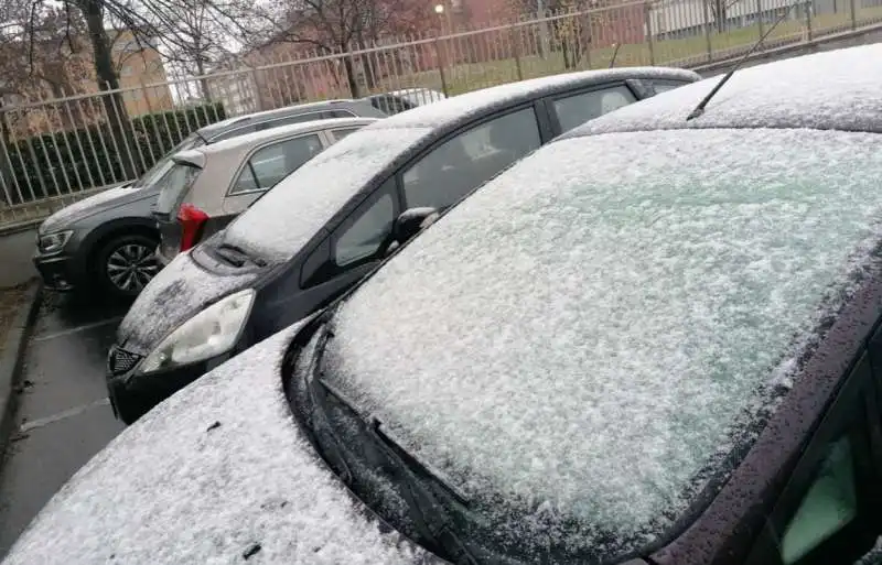 prima neve a milano 17