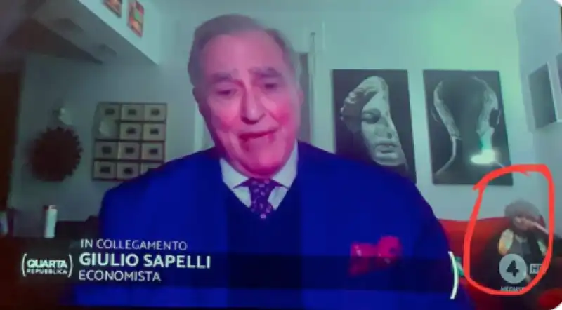 SAPELLI E LA MOGLIE