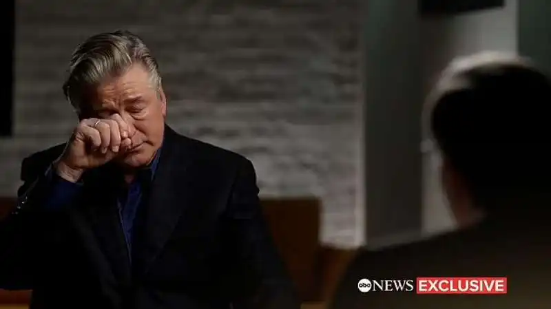 Alec Baldwin intervistato da George Stephanopoulos