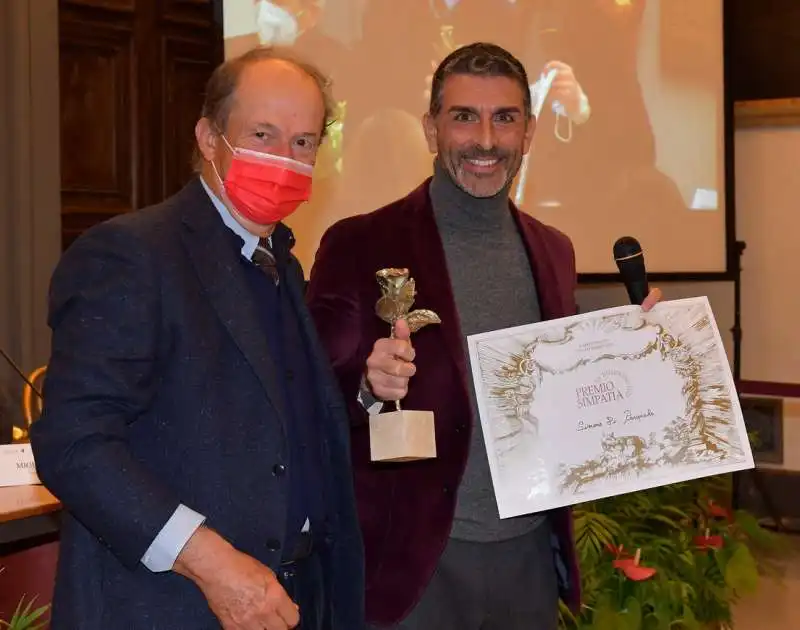 carlo gianni premia simone di pasquale  foto di bacco