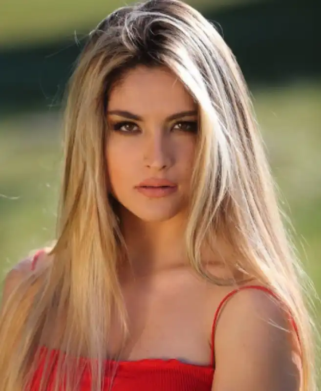 claudia motta miss mondo italia 15