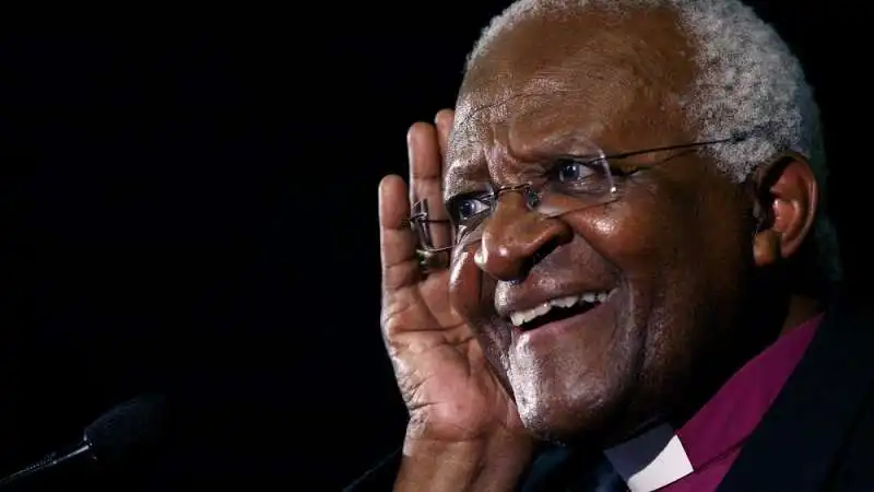 desmond tutu 3