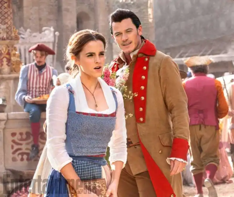 emma watson luke evans   la bella e la bestia 