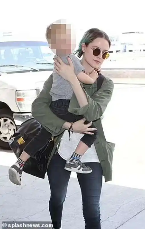 evan rachel wood con il figlio