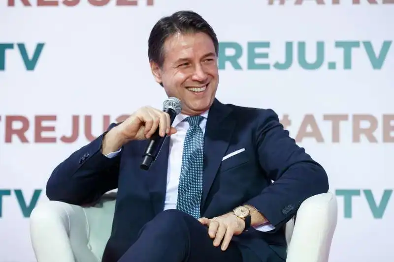 giuseppe conte atreju   3