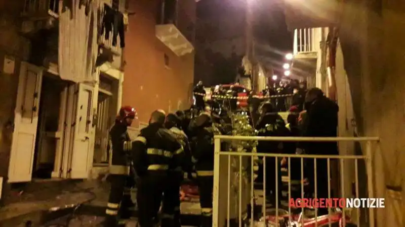 Incendio a Palma di Montechiaro