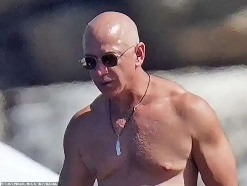 jeff bezos a st. barts 3