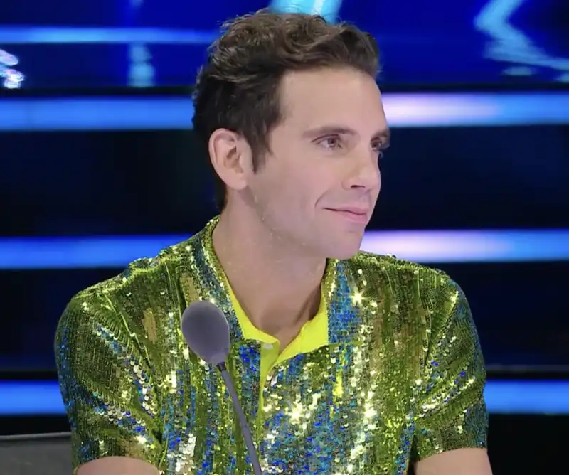 mika xfactor 2021 live 6 2