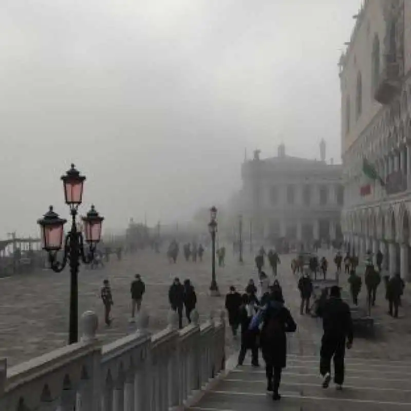 nebbia venezia