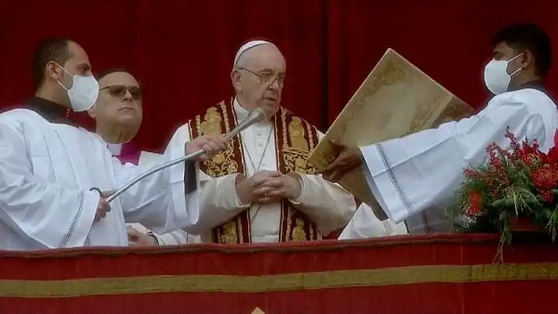 papa francesco nel giorno di natale 4