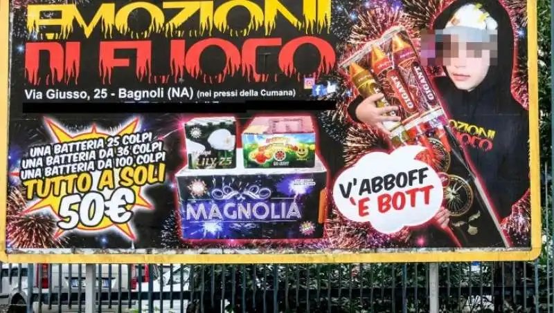 PUBBLICITA FUOCHI D ARTIFICIO NAPOLI