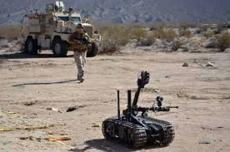 robot esercito5