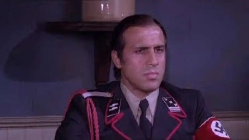 adriano celentano zio adolfo in arte fuhrer 2