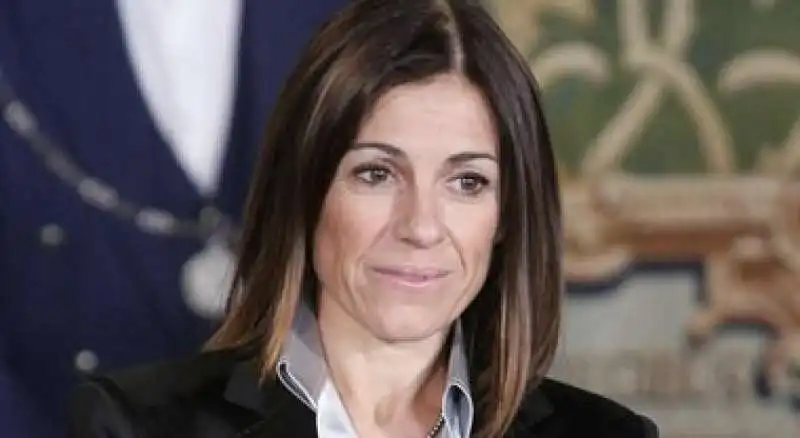 EMANUELA MACCARANI