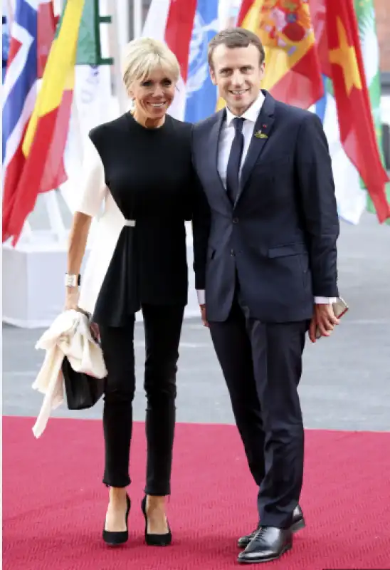 emmanuel brigitte macron 