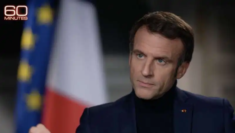 EMMANUEL MACRON  INTERVISTATO DALLA CBS 