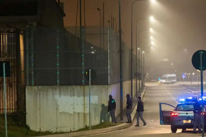 evasione dal carcere minorile beccaria di milano 14