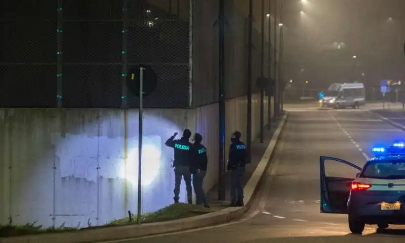 evasione dal carcere minorile beccaria di milano 15