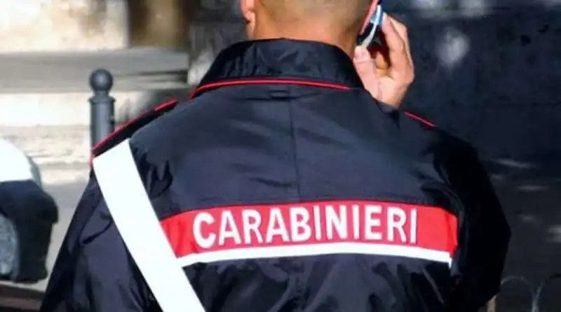 finti carabinieri 