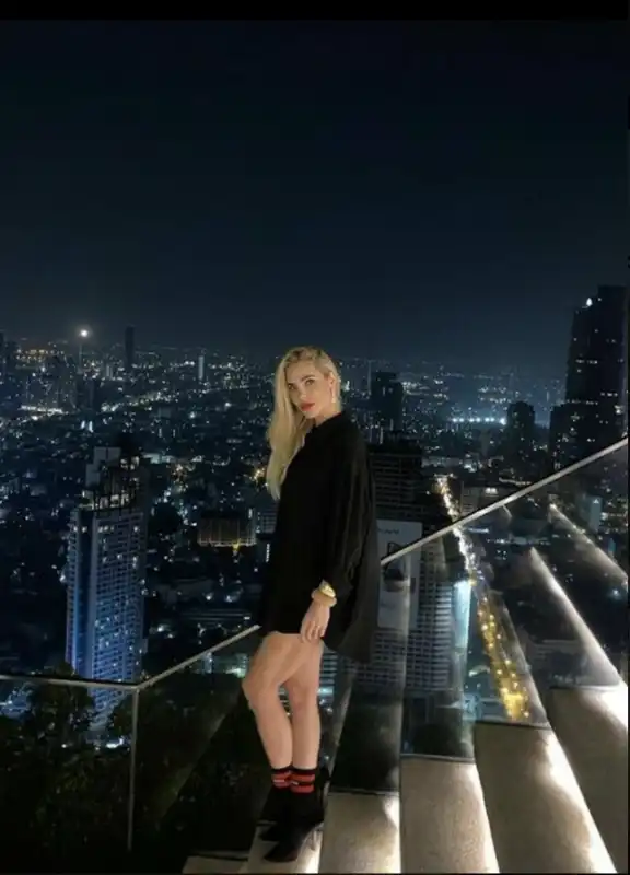 ilary blasi vacanza a bangkok 3