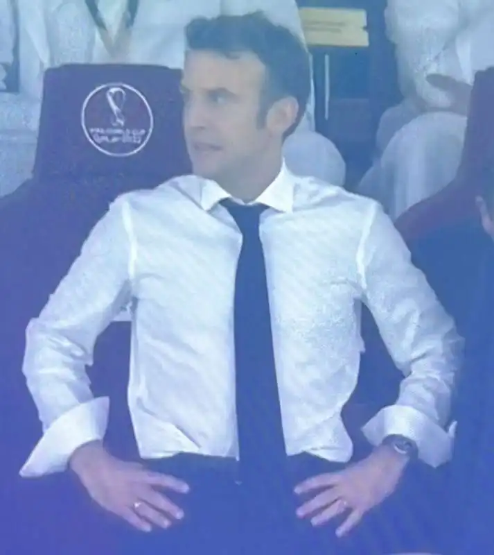 MACRON DURANTE LA FINALE DEL MONDIALE TRA ARGENTINA E FRANCIA