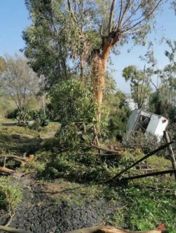 maltempo in provincia di crotone 1