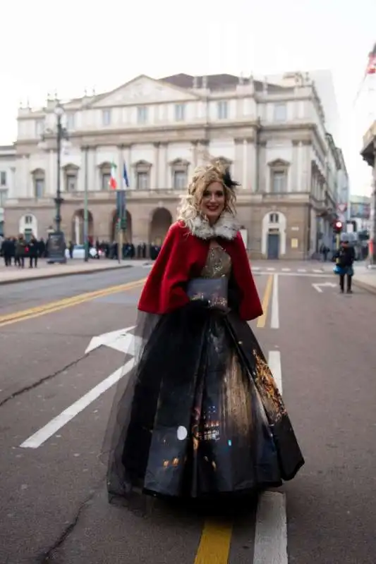 manifestazioni fuori dalla prima della scala 7