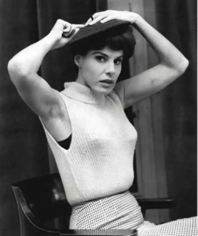 ORNELLA VANONI NEL 1961