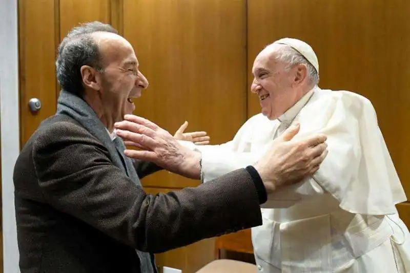 papa francesco roberto benigni 4