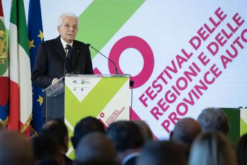 sergio mattarella al festival delle regioni  1