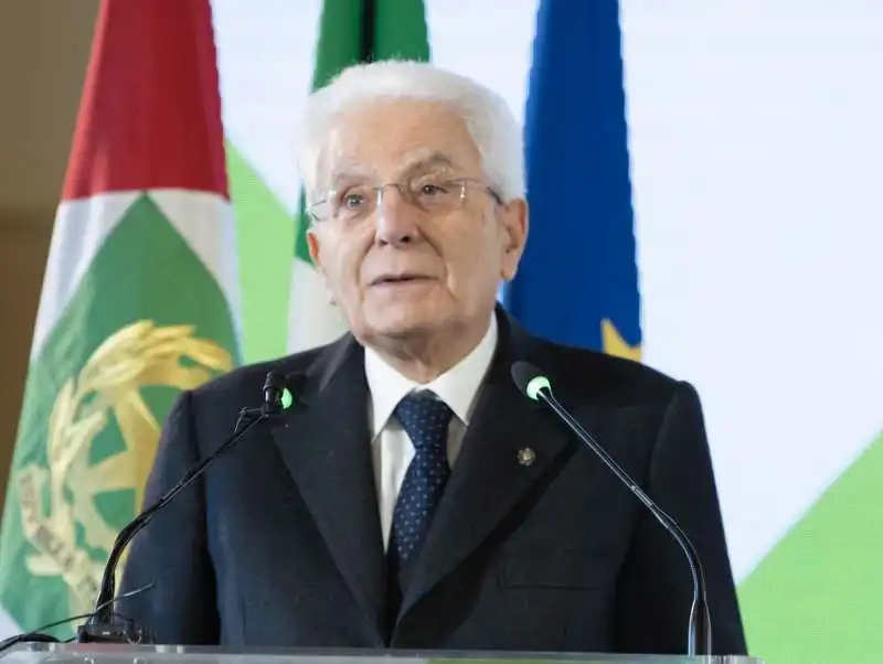 sergio mattarella al festival delle regioni  