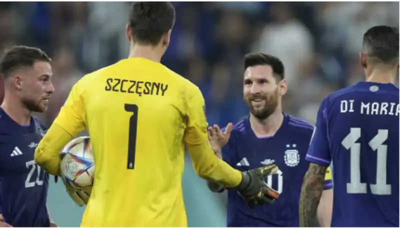 szczesny messi