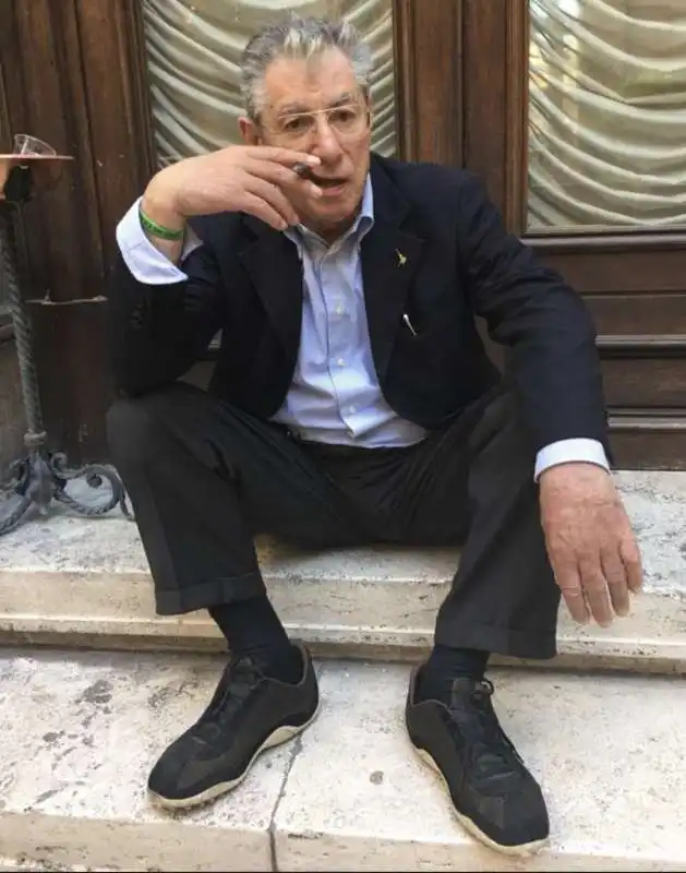 Umberto Bossi al cortile d’onore della Camera