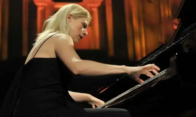 valentina lisitsa 2