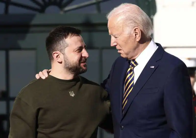 volodymyr zelensky joe biden  1