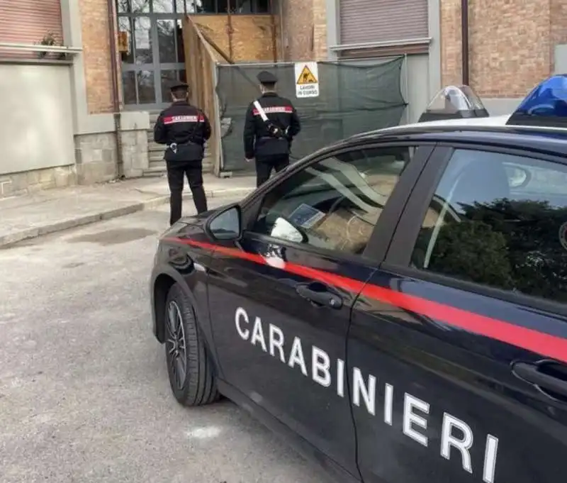 CARABINIERI