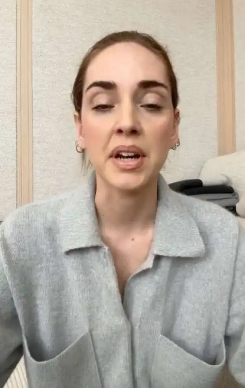 chiara ferragni si scusa dopo il caso dei pandori balocco 15