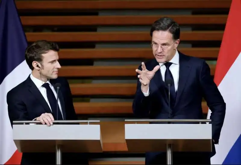 EMMANUEL MACRON MARK RUTTE 