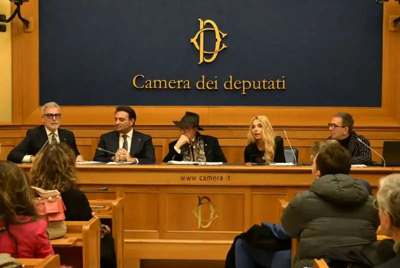 federico mollicone  gimmi cangiano  pier francesco pingitore  valeria marini  pino strabioli  foto di bacco