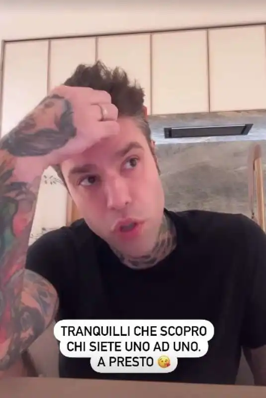 fedez contro gli insulti sui social al figlio 1