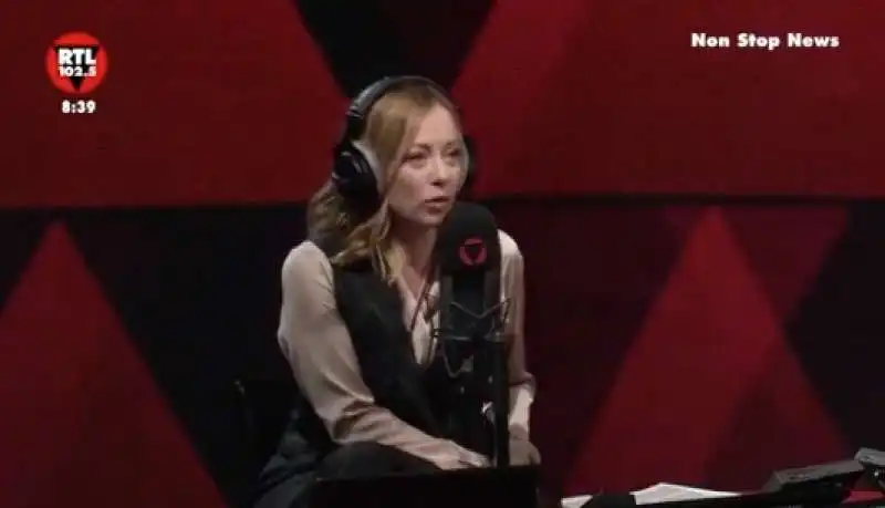 GIORGIA MELONI A RTL 102.5