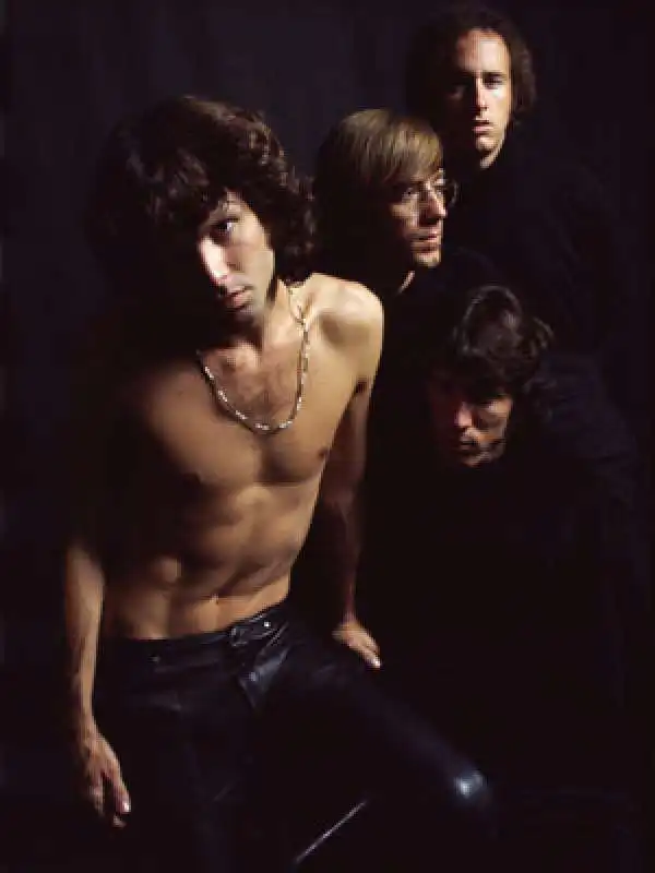 jim morrison the doors (2)