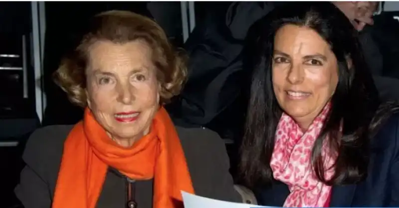 Liliane Bettencourt con la figlia Francoise