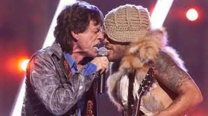 MICK JAGGER E LENNY KRAVITZ 