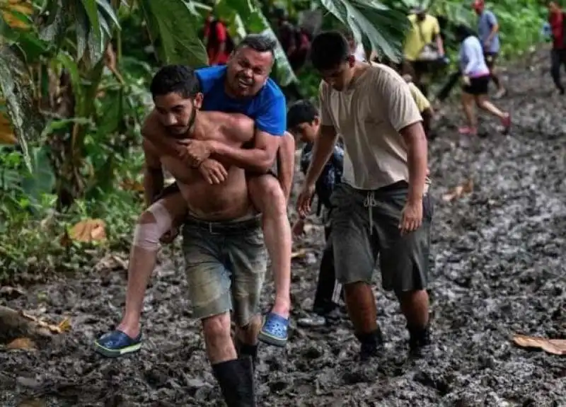 MIGRANTI NELLA GIUNGLA DEL DARIEN