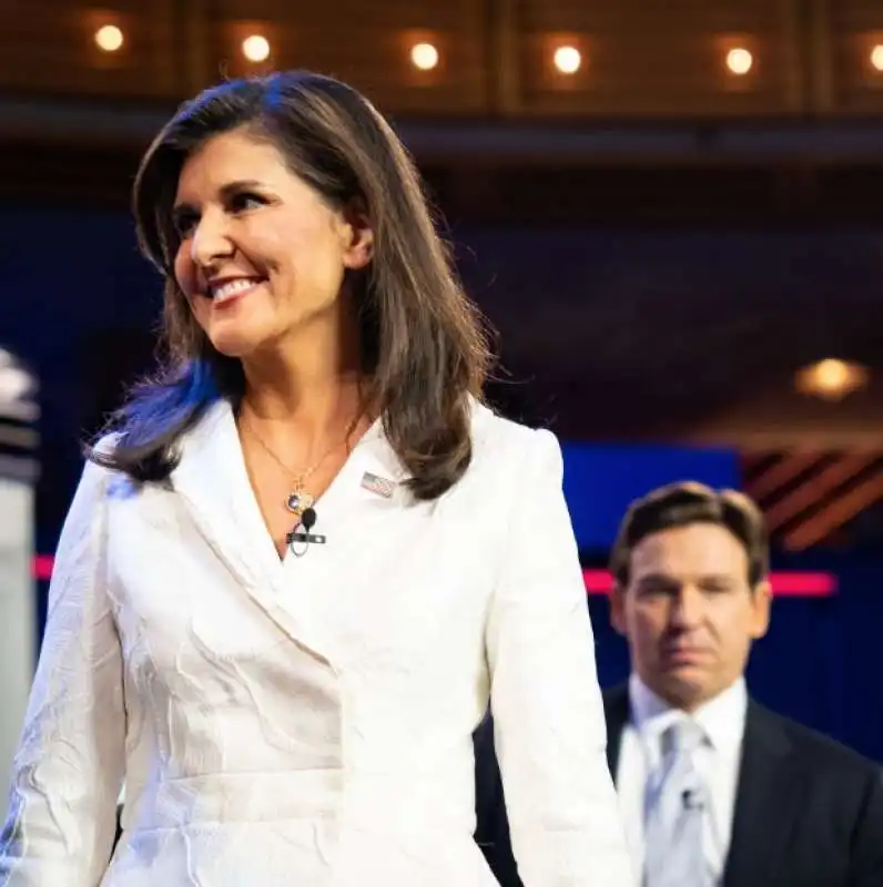 NIKKI HALEY E RON DESANTIS