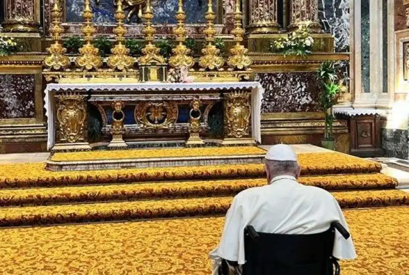 papa francesco a santa maria maggiore