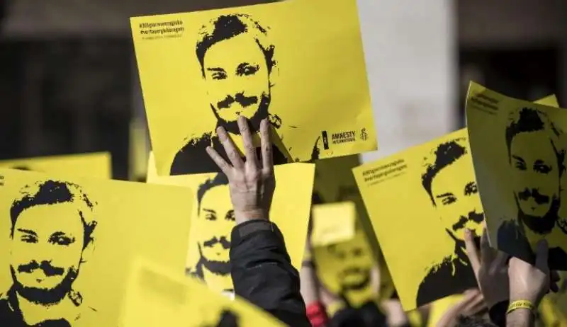 sit-in per giulio regeni davanti al tribunale di roma di piazzale clodio