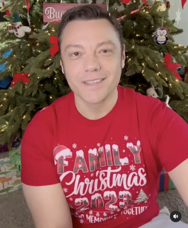 tiziano ferro - post instagram per natale