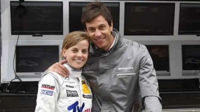 toto wolff e la moglie susie 45